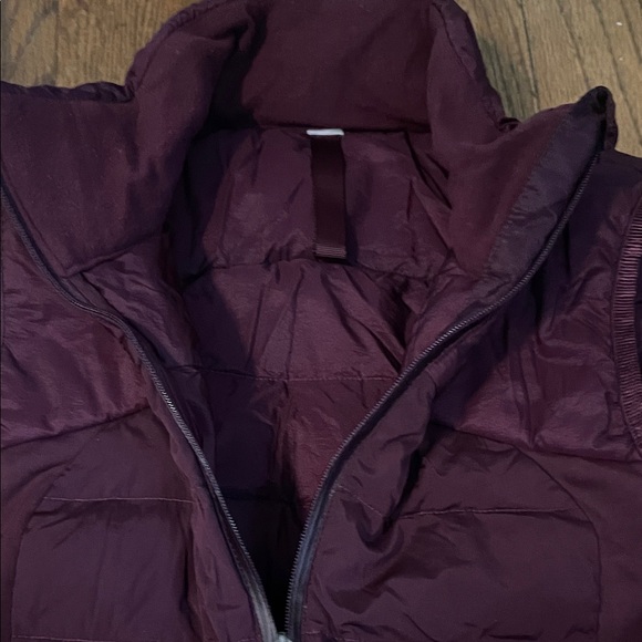 Lululemon down for it all vest in dark adobe size 6 - Picture 4 of 6